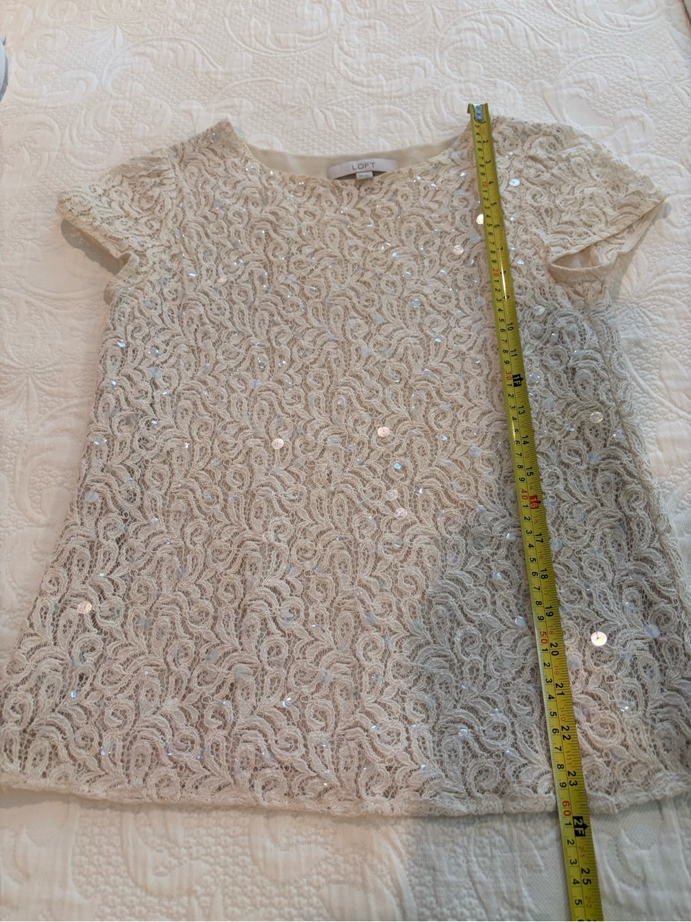 LOFT Cream Sequin Lace Short Sleeve Top